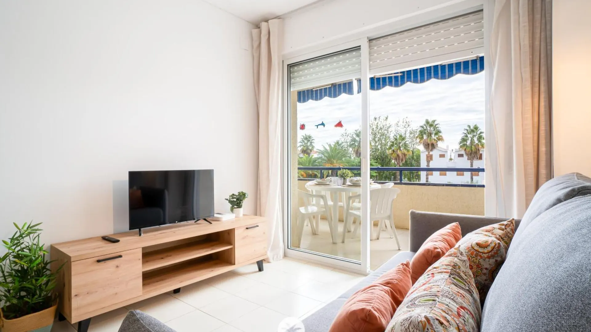 Mediterranean Way - Punta Prima 105 La Pineda Apartment
